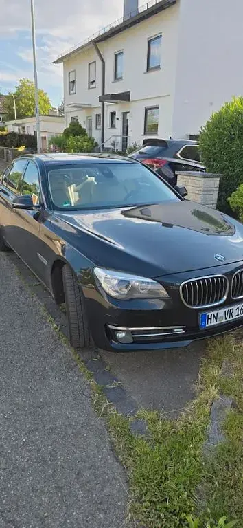 Gebraucht BMW 730 258 PS (189 kW) 2013 Schwarz Limousine