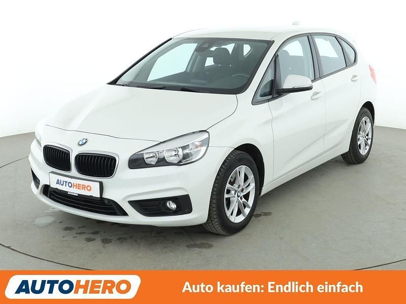 Gebraucht BMW 220 Active Tourer Performance 192 PS (141 kW) 2015 Weiß Van / Kleinbus