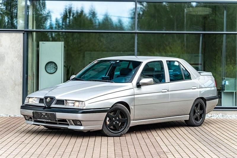 Gebraucht Alfa Romeo 155 165 PS (121 kW) 1996 Silber Limousine
