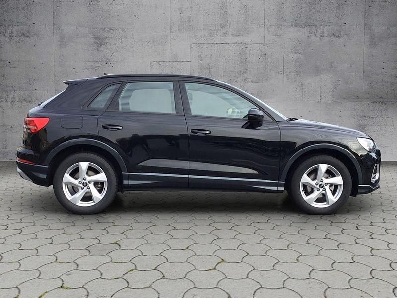 Gebraucht Audi Q3 Advanced Plus 150 PS (110 kW) 2025 Mythosschwarz metallic SUV