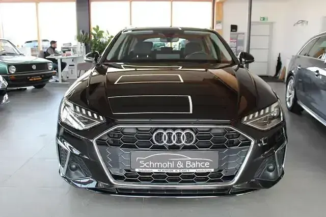 Gebraucht Audi A4 S-Line 204 PS (150 kW) 2022 Schwarz Kombi