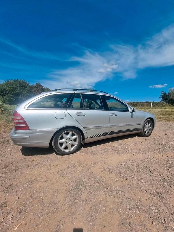 Gebraucht Mercedes C240 170 PS (125 kW) 2003 Grau Kombi