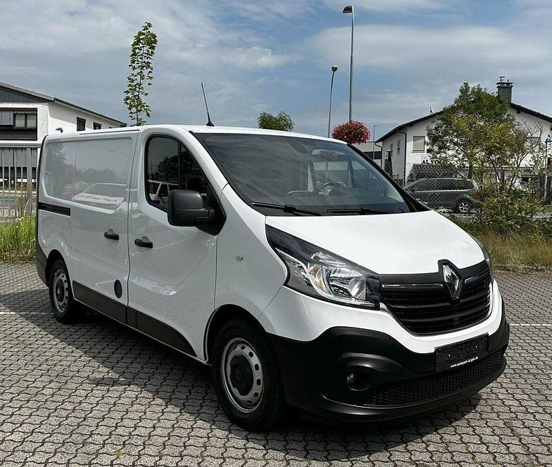 Weiß Gebraucht 2021 Renault Trafic Van | 13.980 € (Superpreis) - Bild 1/4
