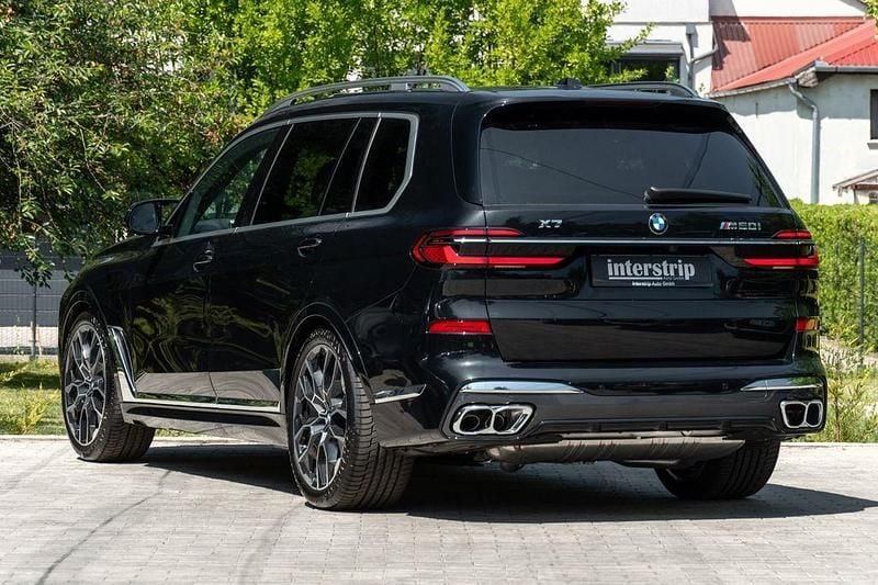 Gebraucht BMW X7 M Sport 530 PS (389 kW) 2025 Schwarz SUV