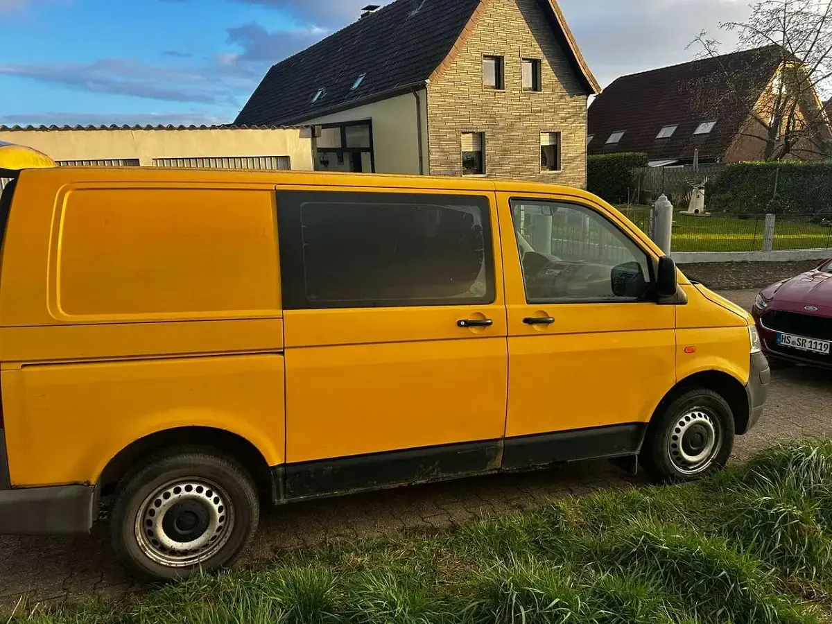 Gebraucht VW T5 84 PS (61 kW) 2007 Gelb Van