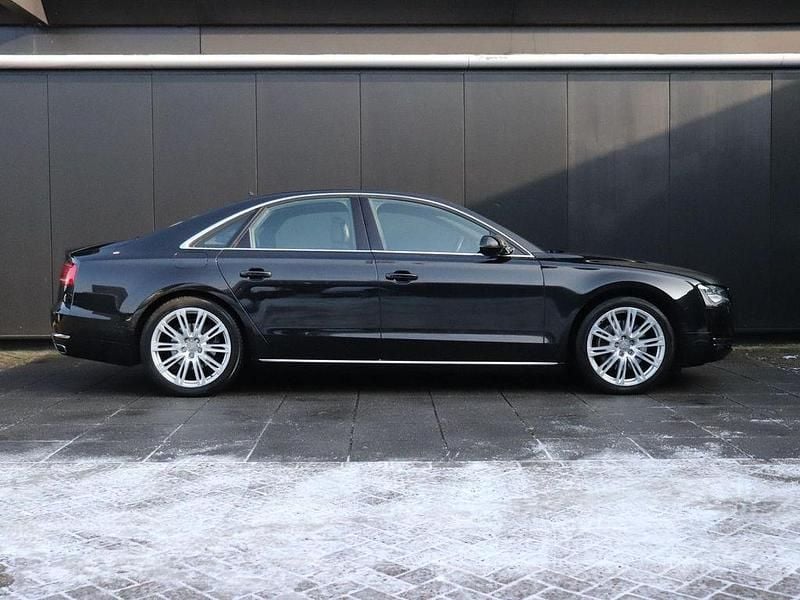 Gebraucht Audi A8 Business 250 PS (183 kW) 2014 Schwarz Limousine