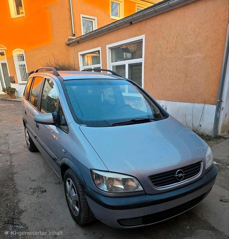 Gebraucht Opel Zafira 125 PS (91 kW) 2000 Silber Van / Kleinbus