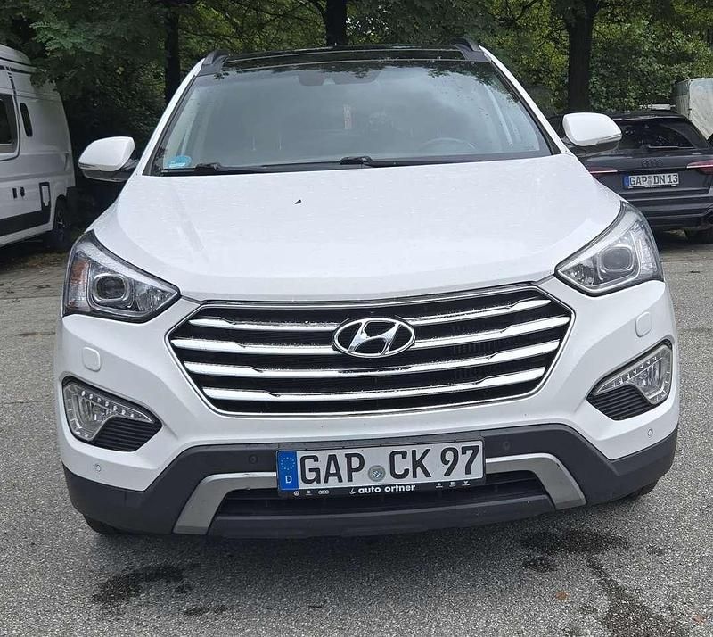 Gebraucht 2014 Hyundai Grand Santa Fe Premium SUV | 12.000 € (Fairer Preis) - Bild 1/4