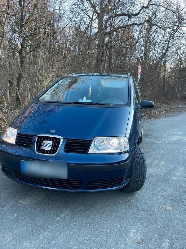 Używany Seat Alhambra 131 KM (96 kW) 2004 Niebieski Minivan