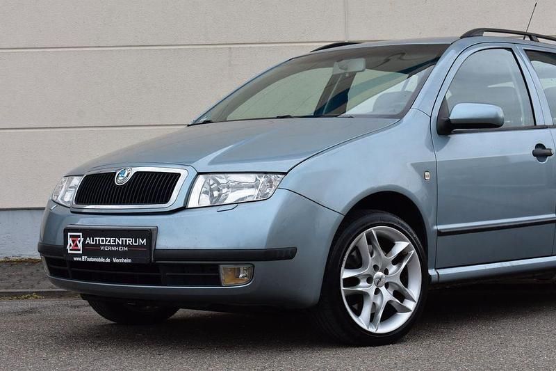 Gebraucht Skoda Fabia 116 PS (85 kW) 2003 Blau Limousine