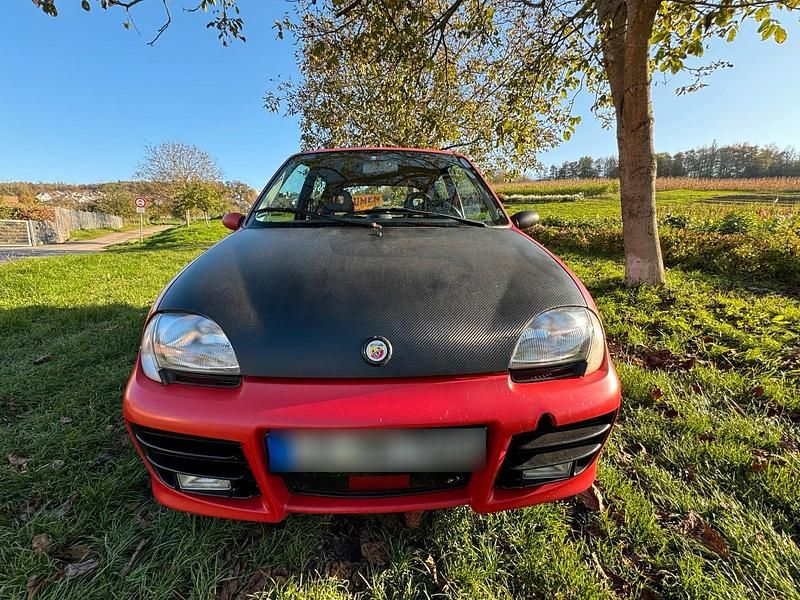 Gebraucht Fiat Seicento 55 PS (40 kW) 2002 Rot Kleinwagen