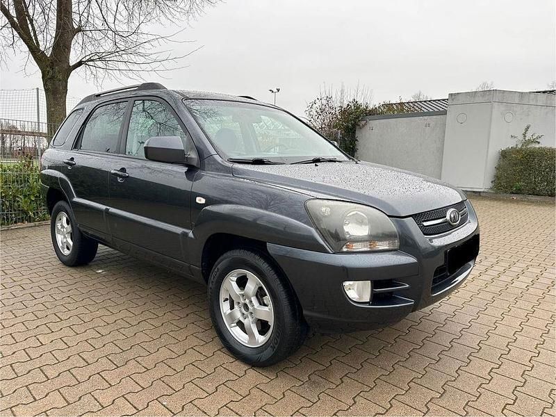 Grau Gebraucht 2008 Kia Sportage SUV | 3.850 € (Guter Preis) - Bild 1/4