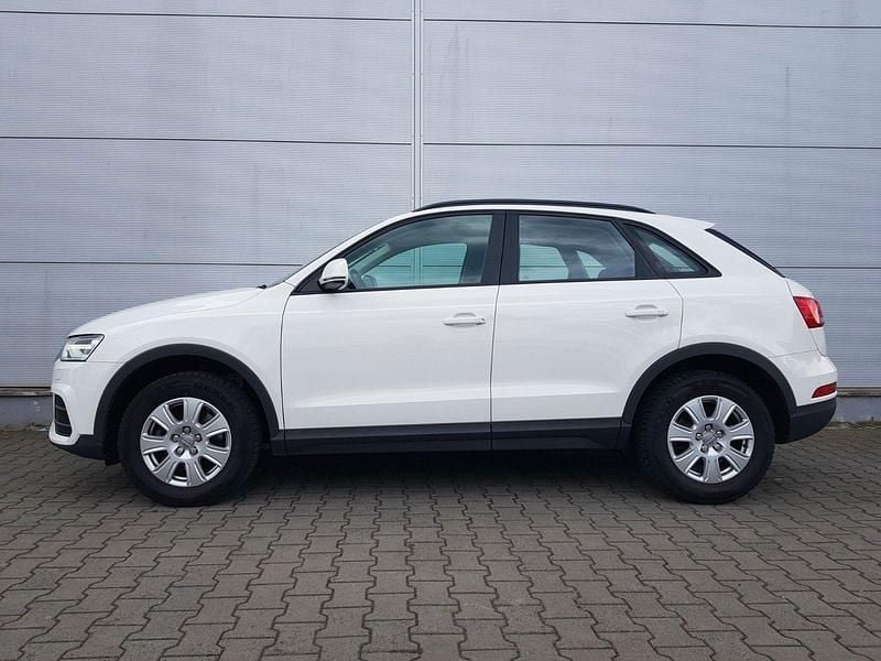 Weiß Gebraucht 2015 Audi Q3 Design SUV | 8.600 € (Superpreis) - Bild 1/4