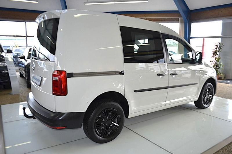 Gebraucht VW Caddy 110 PS (80 kW) 2017 Weiß Van / Kleinbus