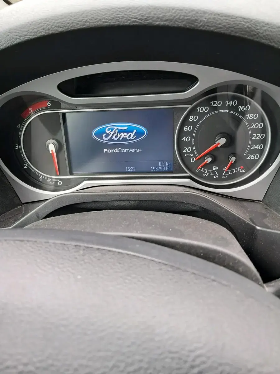 Używany Ford S-MAX Titanium 140 KM (102 kW) 2010 Szary Minivan
