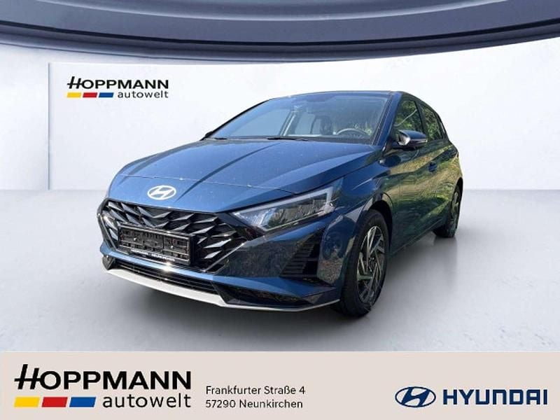 Blau Neu 2025 Hyundai i20 Limousine | 21.690 € (Guter Preis) - Bild 1/4