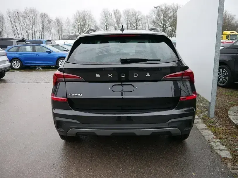 Nowe Skoda Kamiq Selection 116 KM (85 kW) 2025 Czarny SUV