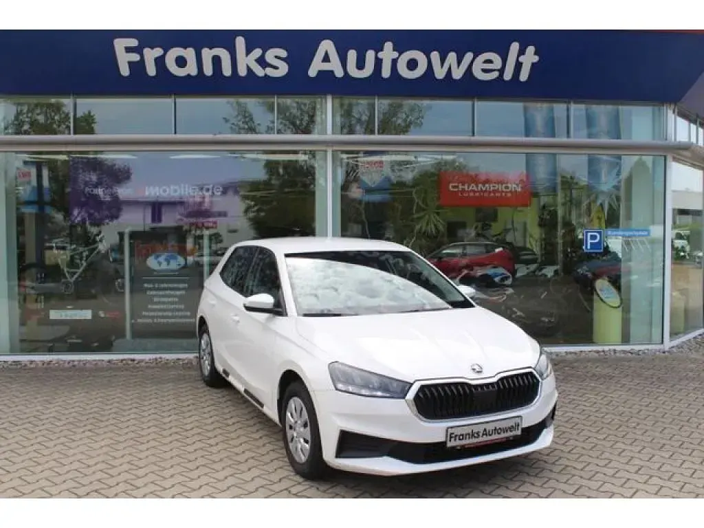 Usata Skoda Fabia Active 65 CV (47 kW) 2023 Bianco Utilitaria