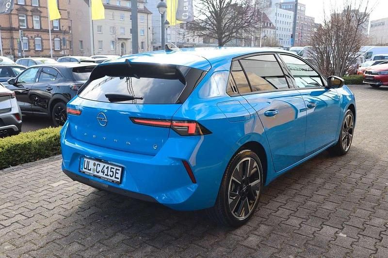 Neu Opel Astra Edition 114 kW (156 PS) 2025 Blau Limousine