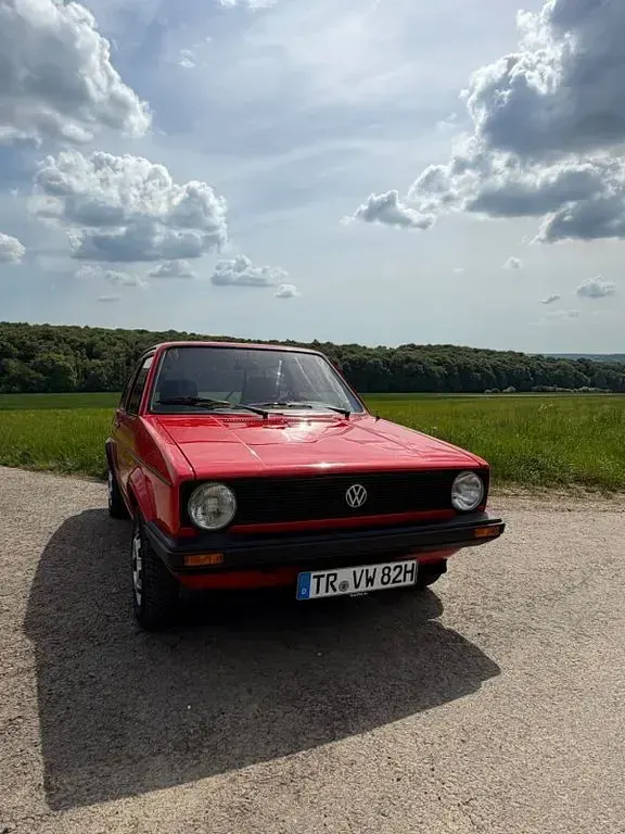 Gebraucht VW Golf I 50 PS (36 kW) 1982 Rot Kleinwagen