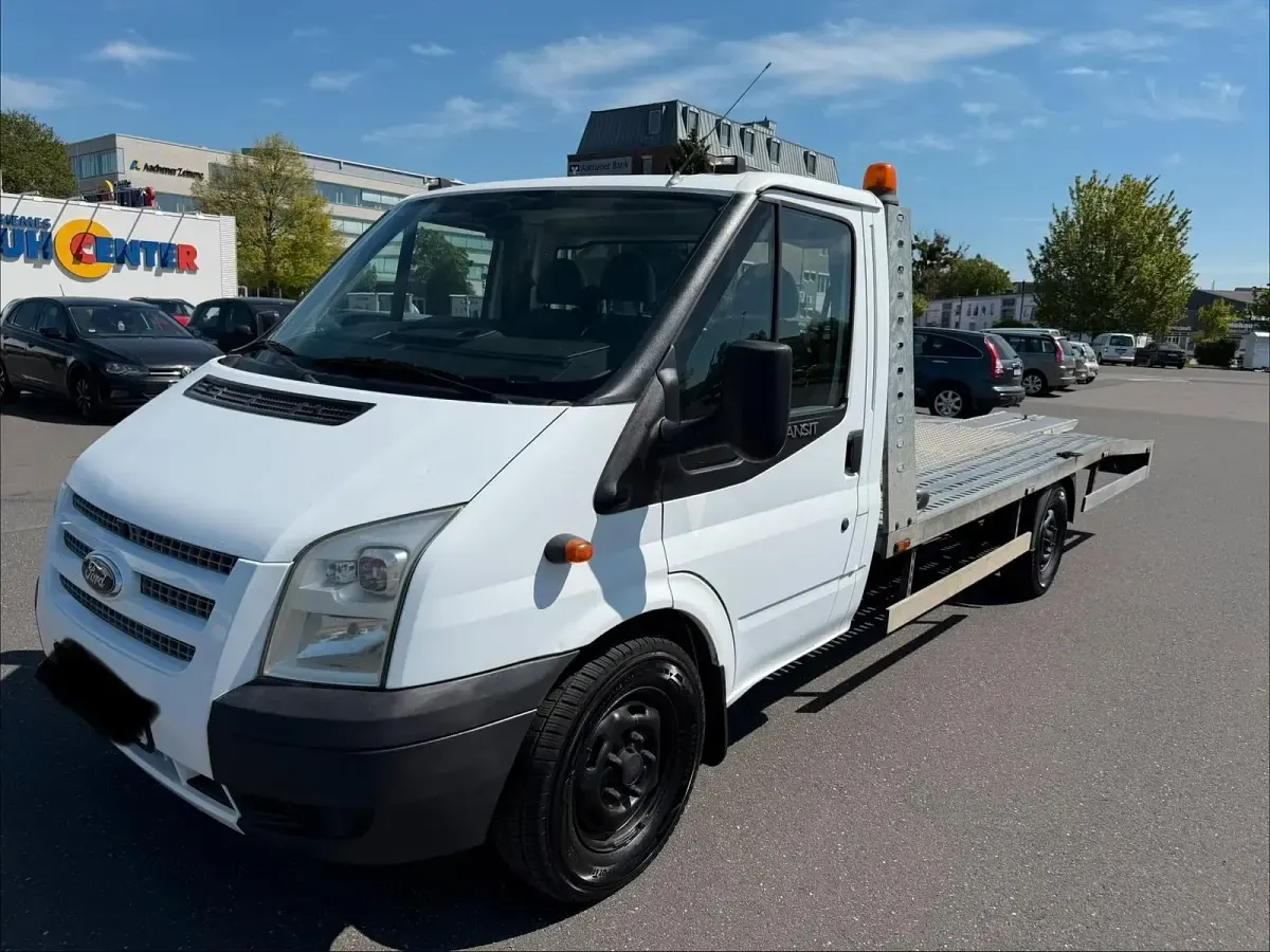 Używany Ford Transit 125 KM (91 kW) 2013 Biały SUV
