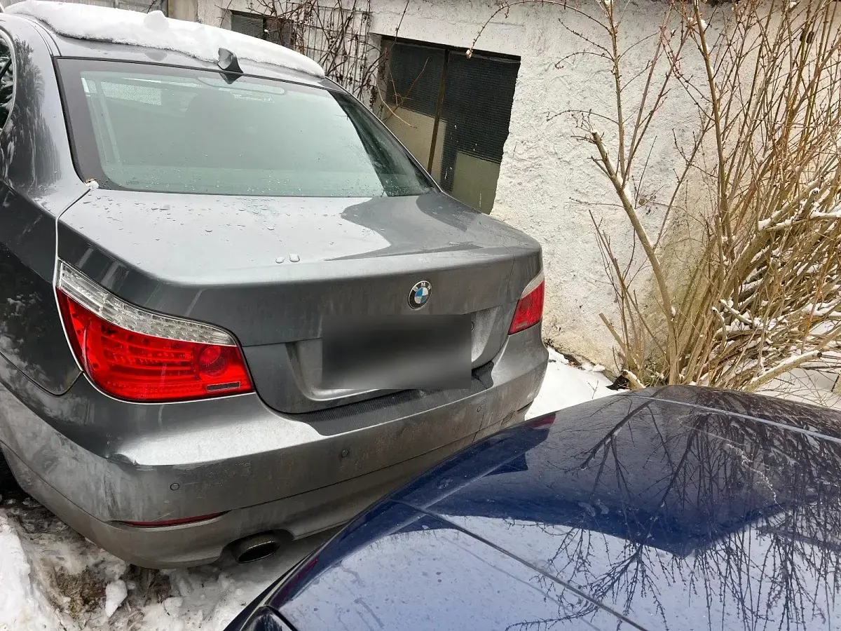 Gebraucht BMW 520 177 PS (130 kW) 2010 Silber Limousine