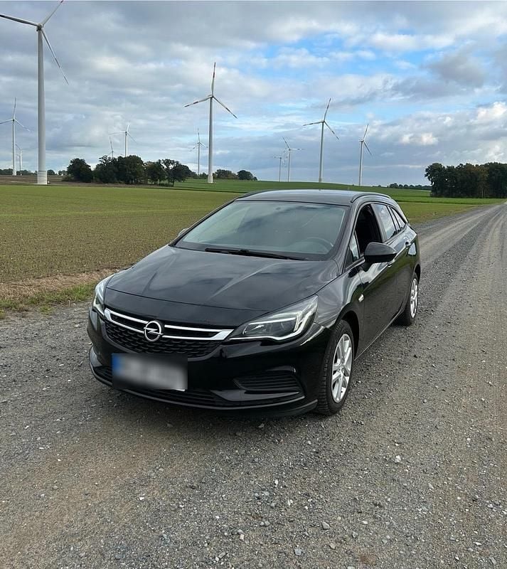 Schwarz Gebraucht 2018 Opel Astra Kombi | 6.199 € (Superpreis) - Bild 1/4