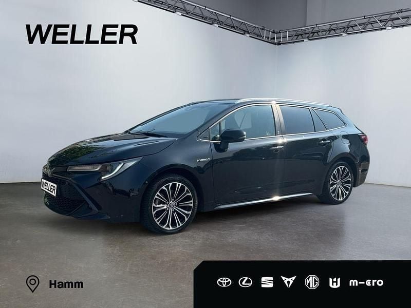 Schwarz Gebraucht 2021 Toyota Corolla Team Kombi | 22.990 € (Guter Preis) - Bild 1/3