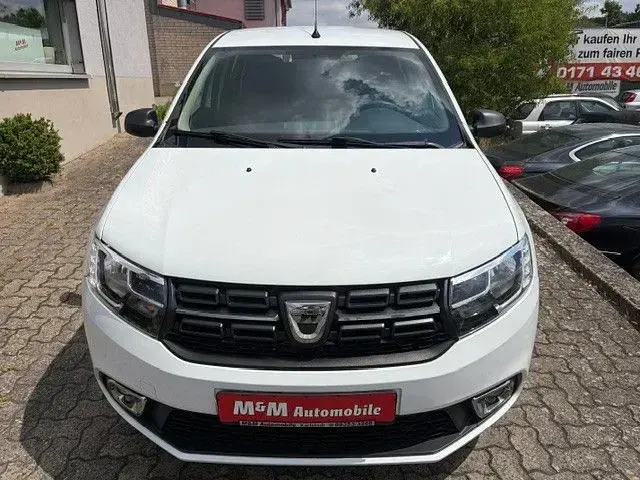 Gebraucht Dacia Sandero Essentiel 75 PS (55 kW) 2021 Weiß Limousine