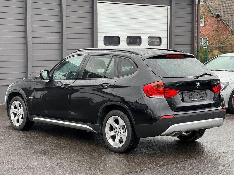 Gebraucht BMW X1 143 PS (105 kW) 2010 Schwarz SUV