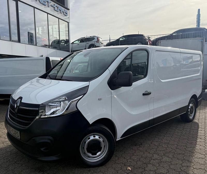 Weiß Gebraucht 2021 Renault Trafic Van / Kleinbus | 14.850 € (Guter Preis) - Bild 1/3