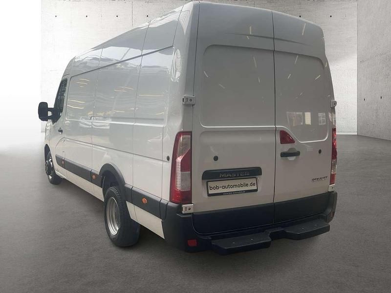 Gebraucht Renault Master 163 PS (119 kW) 2022 Weiß Van / Kleinbus