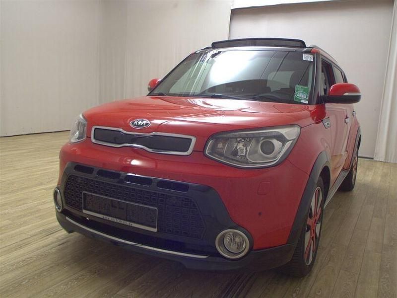 Gebraucht Kia Soul 136 PS (100 kW) 2016 Inferno rot metallic SUV