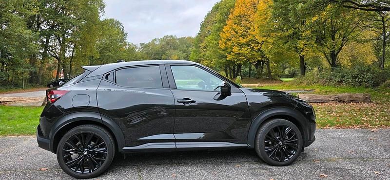 Schwarz Gebraucht 2021 Nissan Juke Enigma SUV | 16.500 € (Fairer Preis) - Bild 1/4
