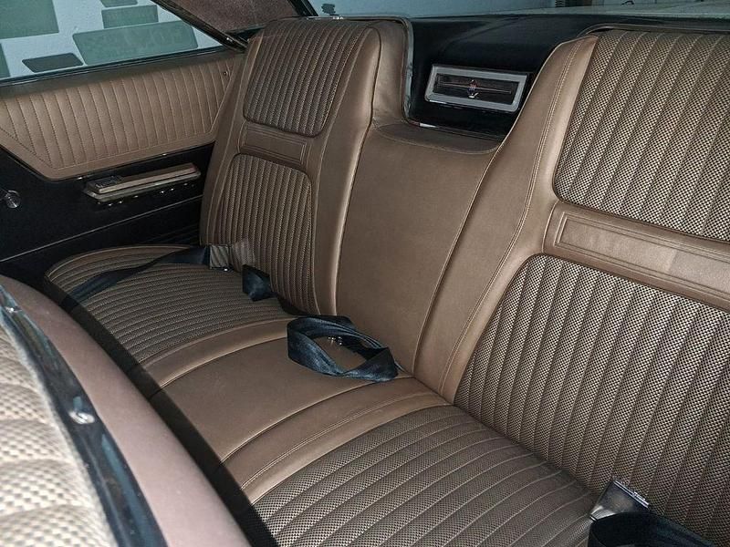 Gebraucht Chrysler 300C 315 PS (231 kW) 1965 Weiß Coupé