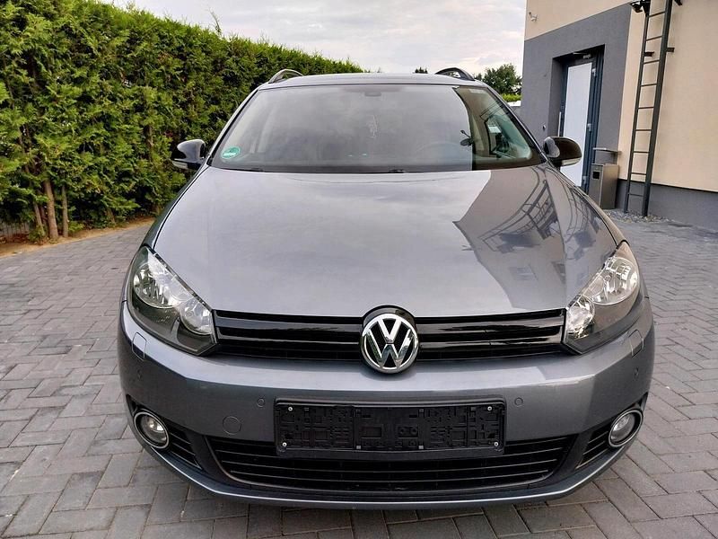Grau Gebraucht 2012 VW Golf VI Match Kombi | 4.200 € (Guter Preis) - Bild 1/4