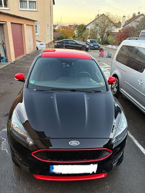 Gebraucht Ford Focus ST-Line 150 PS (110 kW) 2017 Schwarz Limousine