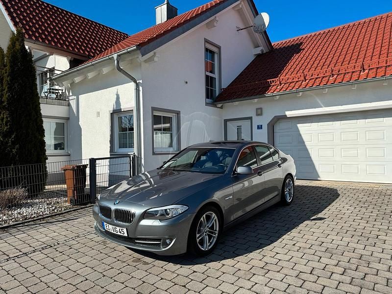Second-hand BMW 523 204 CP (150 kW) 2010 Gri Berlinǎ