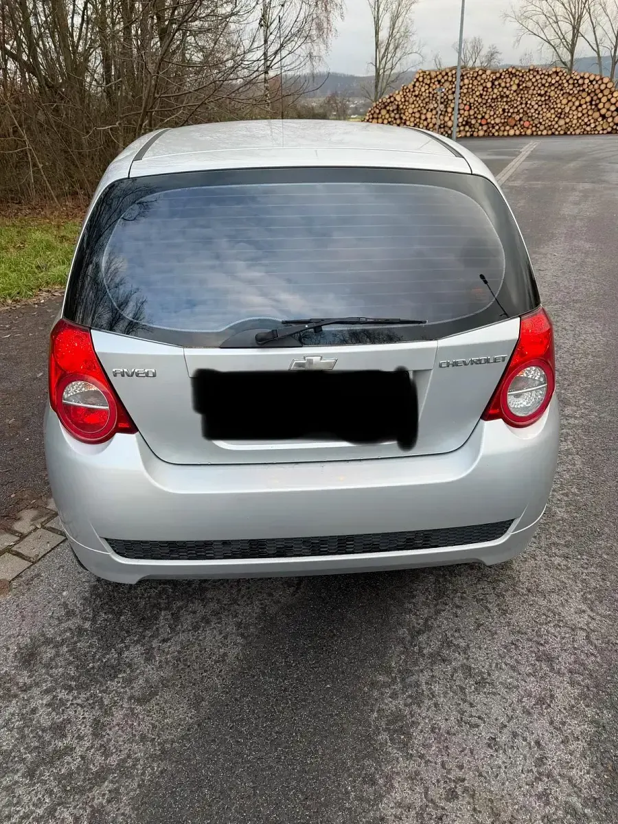 Gebraucht Chevrolet Aveo 84 PS (61 kW) 2002 Silber Kleinwagen