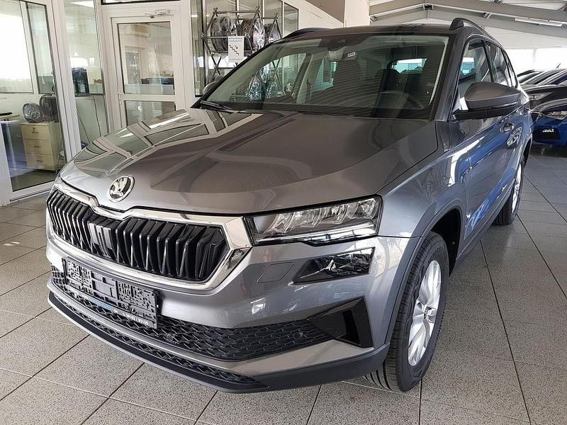 Gebraucht Skoda Karoq 150 PS (110 kW) 2025 Graphitgrau metallic (metallic) SUV