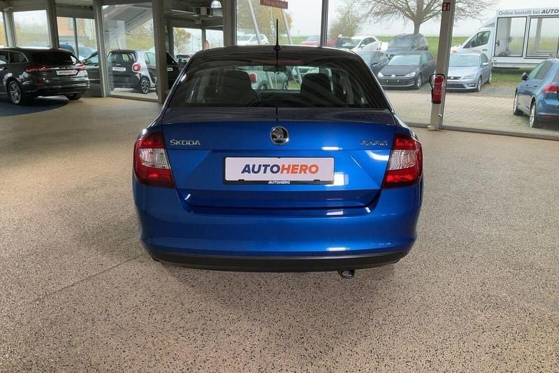 Gebraucht Skoda Rapid Active 2019 Blau Limousine