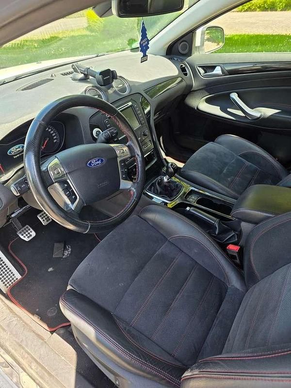 Weiß Gebraucht 2014 Ford Mondeo Trend Kombi | 8.000 € (Fairer Preis) - Bild 1/4