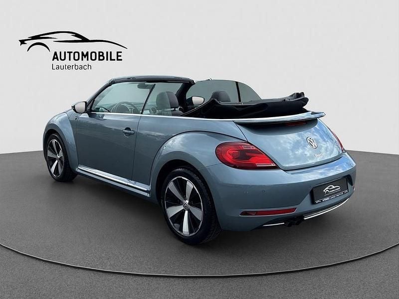 Gebraucht VW Beetle Cabriolet Sound 150 PS (110 kW) 2017 Blau Cabrio