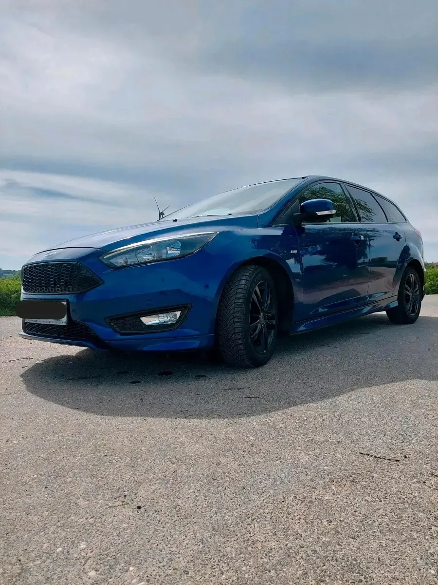 Gebraucht Ford Focus ST-Line 150 PS (110 kW) 2017 Blau Kombi