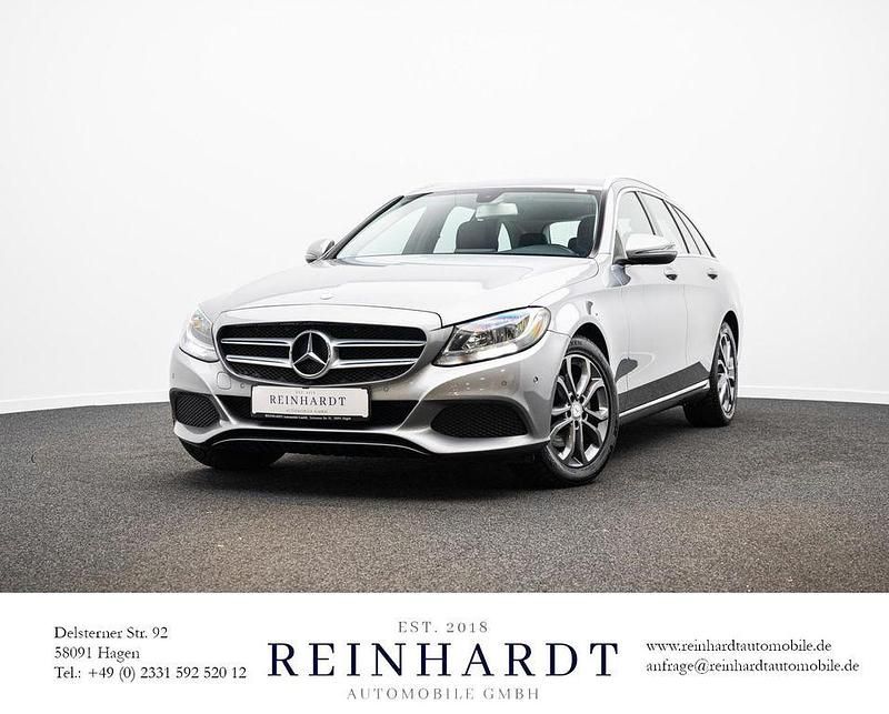 Silber Gebraucht 2015 Mercedes C220 Avantgarde Limousine | 13.835 € (Superpreis) - Bild 1/3