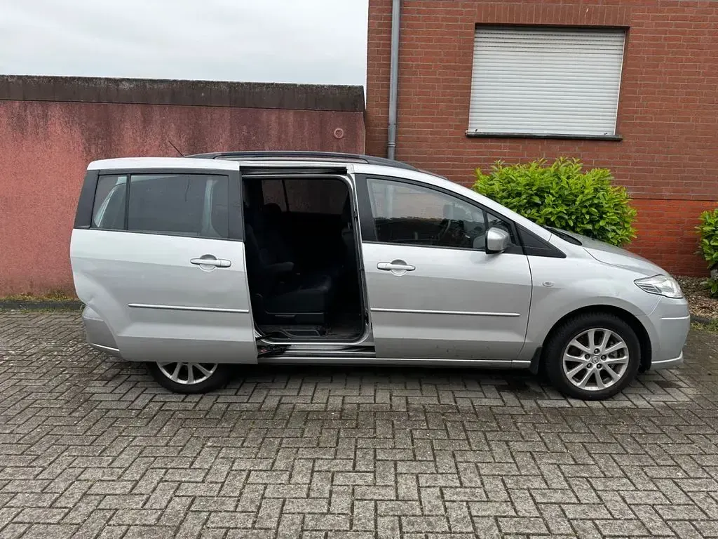 Gebraucht Mazda 5 Active Plus 146 PS (107 kW) 2009 Silber Van / Kleinbus