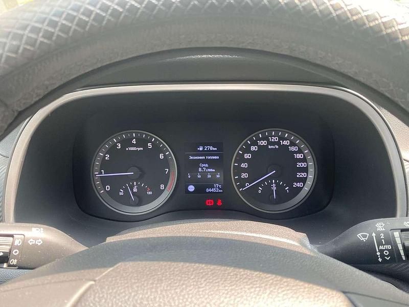 Weiß Gebraucht 2019 Hyundai Tucson Pure SUV | 17.000 € (Fairer Preis) - Bild 1/4