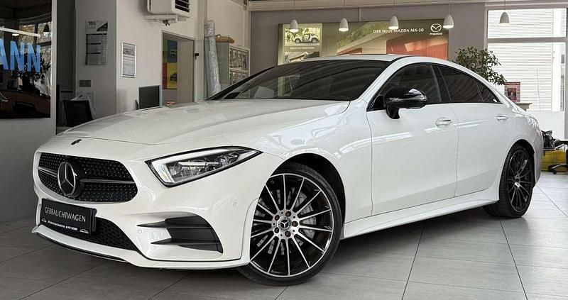Weiß Gebraucht 2018 Mercedes CLS450 AMG line Limousine | 43.490 € (Fairer Preis) - Bild 1/4