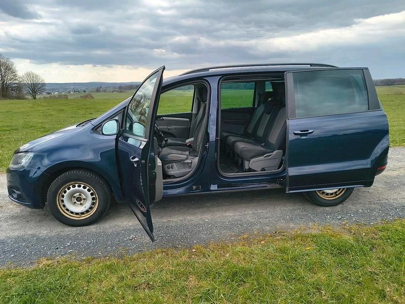 Gebraucht Seat Alhambra 140 PS (102 kW) 2011 Blau Van / Kleinbus