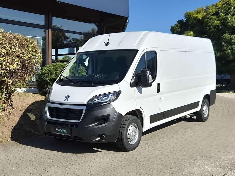 Gebraucht Peugeot Boxer 140 PS (102 kW) 2024 Eisweiß Van